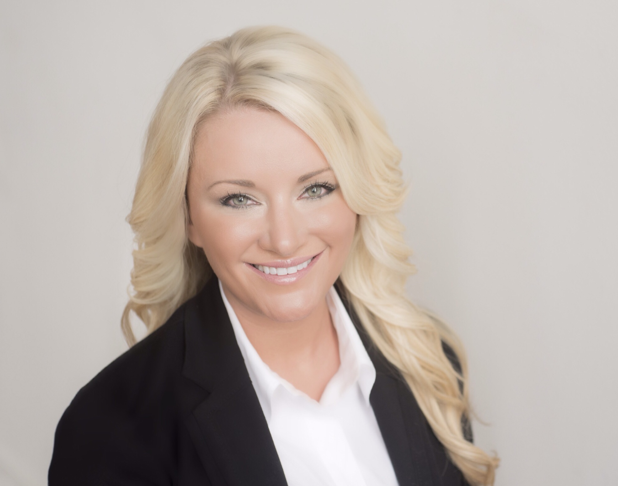 Stephanie trager state farm agent