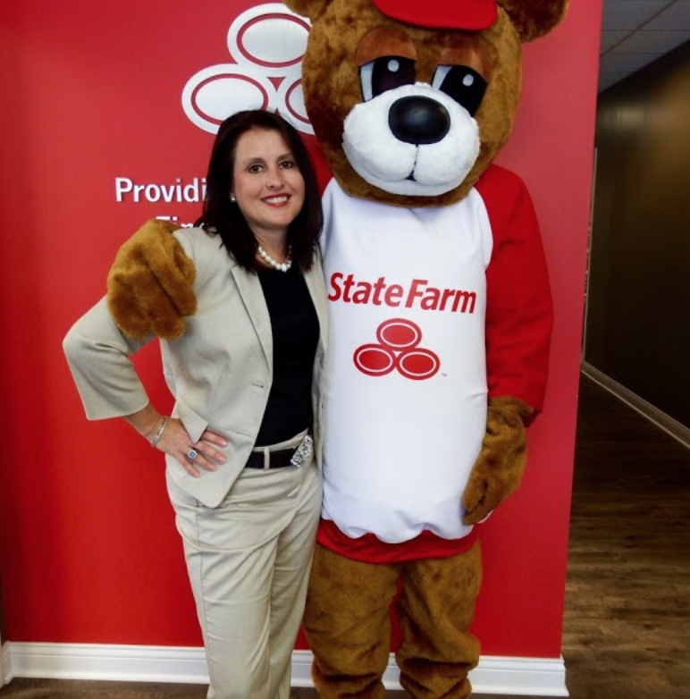 receptionist-state-farm-agent-team-member-anne-boyd-state-farm-agent