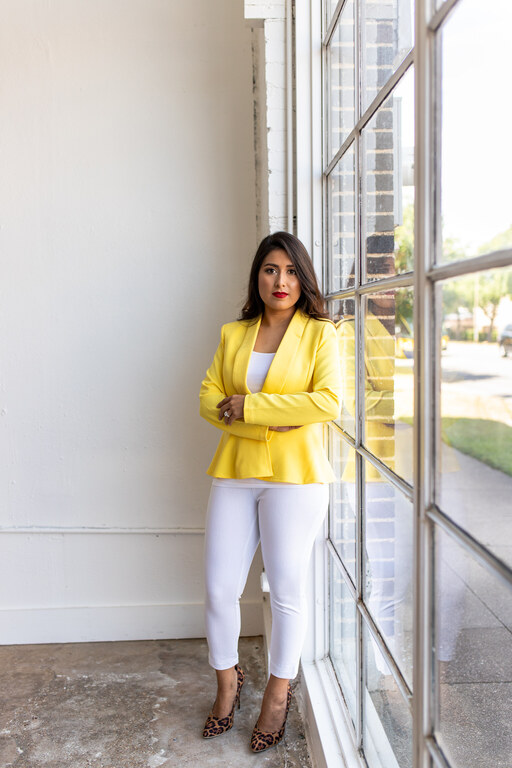 Insurance Agent Rosalinda Aguero