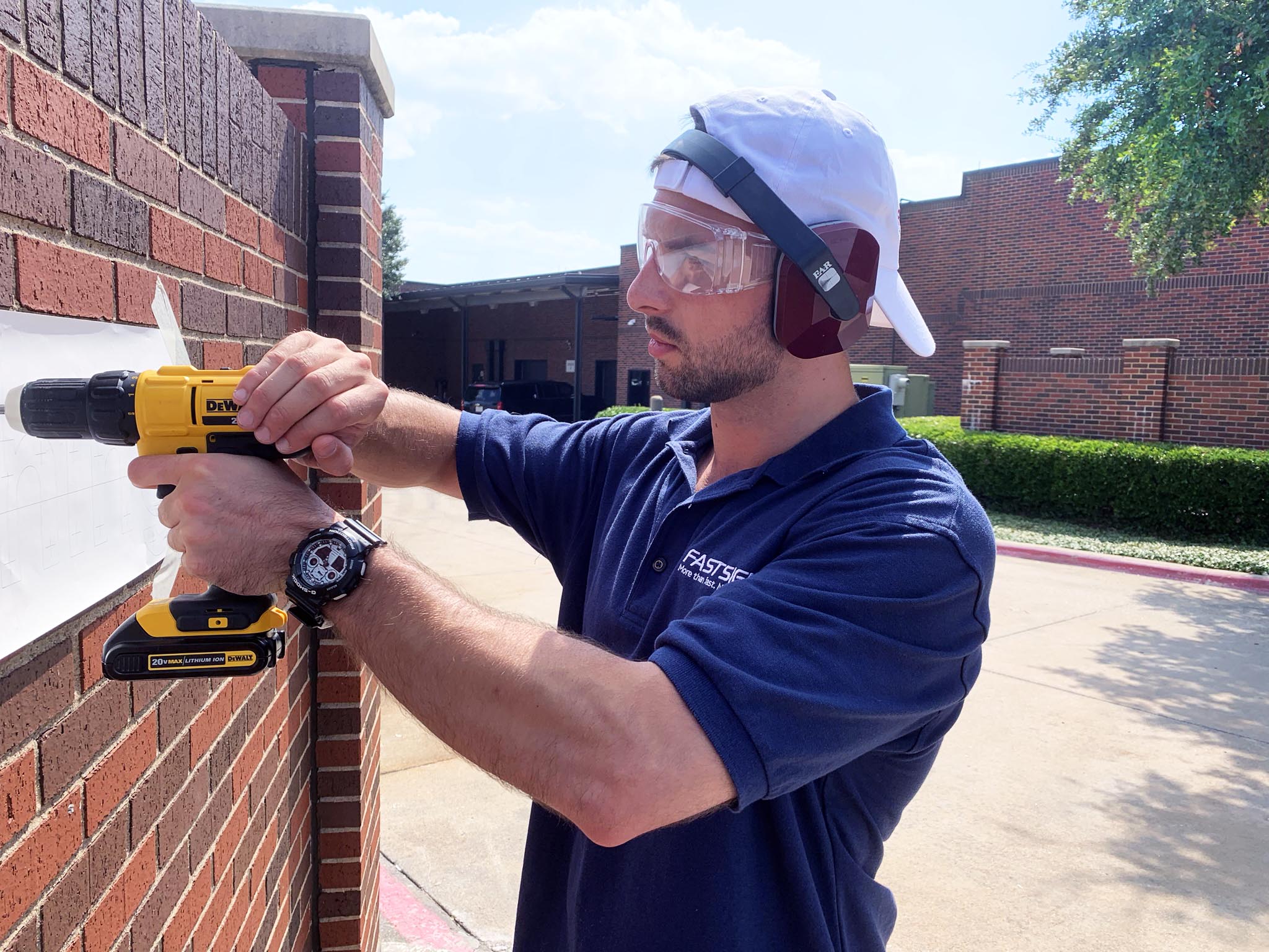 Sign Production/Installation Specialist FASTSIGNS 311401