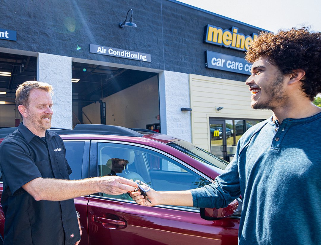 Lead automotive technician A/B level tech Meineke 2976