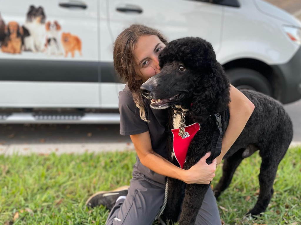 Mobile Groomer Furry Land Waco