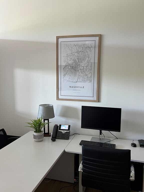 Team Member Desk
