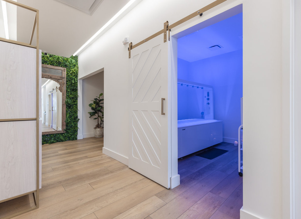 Featuring the Lemi Aemotio Spa treatment bed, when combined with The Organic Pharmacy body treatment protocols, gives Driftwood Spa a truly unique and exclusive  experience! 