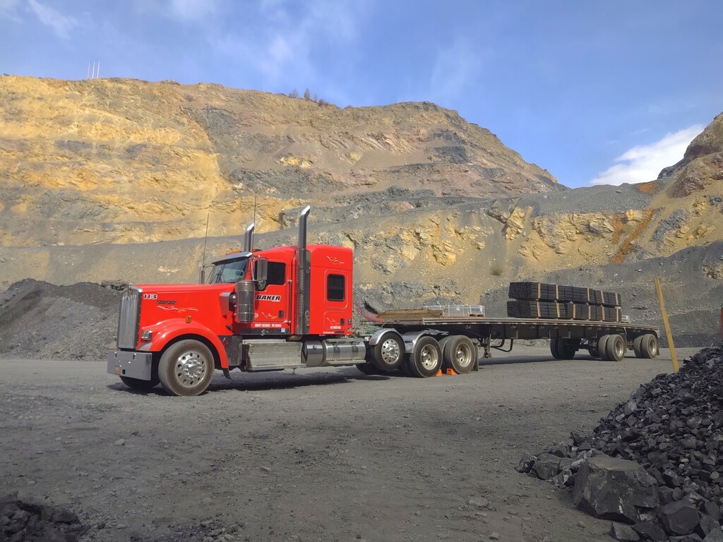 Flatbed - Jerritt Canyon Mine Nevada