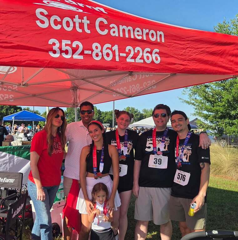 Team Runing Charity Race for Kimberly's Center