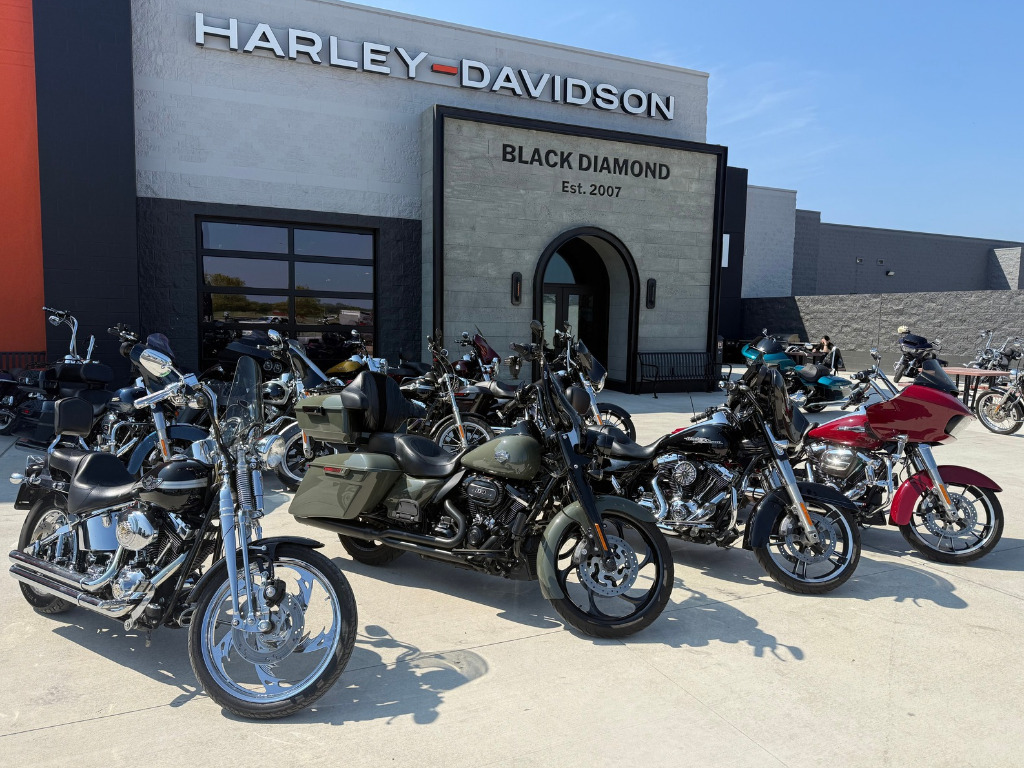Bikes parked outside Black Diamond Harley Davidson®