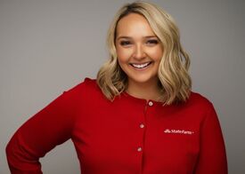 Adalie Allen, Agent